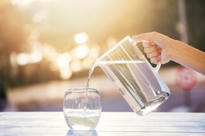 Uống 6 ly nước mỗi ngày ngăn ngừa ung thư