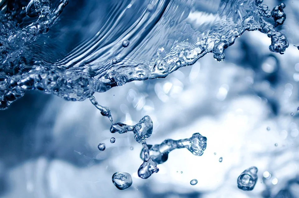 6 dấu hiệu bạn đang mất nước bí mật (không liên quan đến cơn khát)